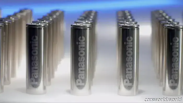 Il più grande partner di batterie di Tesla ha appena messo i freni a un piano da miliardi di dollari | Carscoops